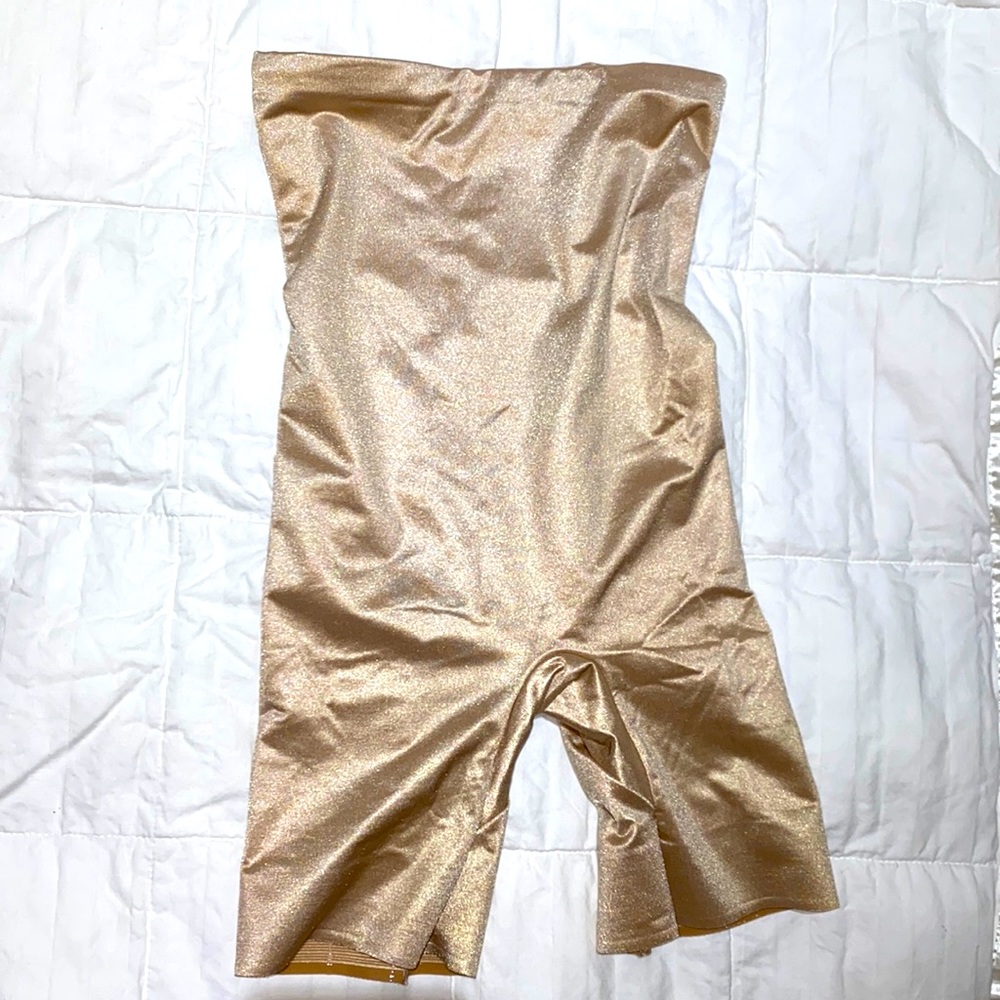 TC fine High waisted Shape-wear in nude. New never used.